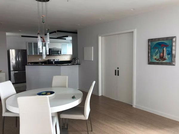 APARTMENT FOR SALE – RIVERSIDE, COSTA DEL ESTE
