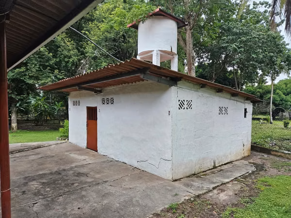 GORGONA CASA FINCA EN ALQUILER