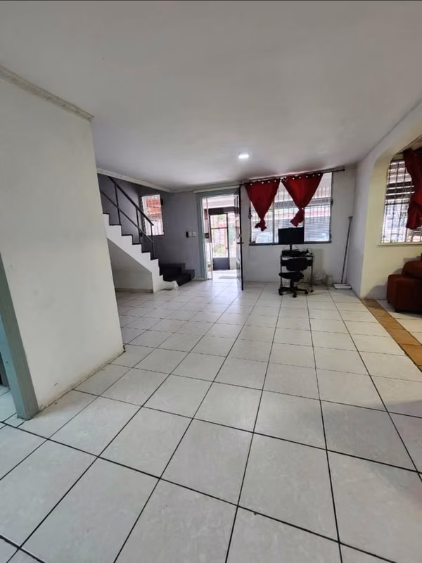ALQUILER DE CASA CONDADO DEL REY