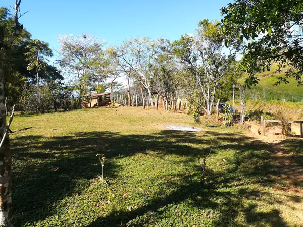 200-HECTARE FARM WITH PRIVATE WATERFALLS, NATURAL SPRINGS AND OCEAN VIEWS – VERAGUAS, PANAMA
