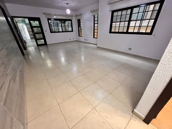 Sale of House in Residencial El Doral - Costa Sur - Close to Colegio Panama