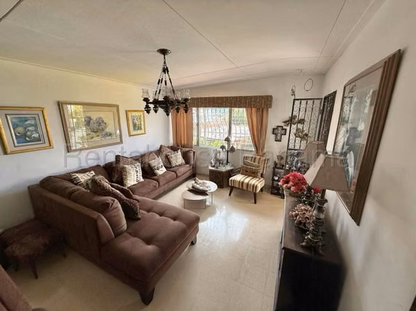 Venta de Casa en Betania Urb. Las Mercedes CCO