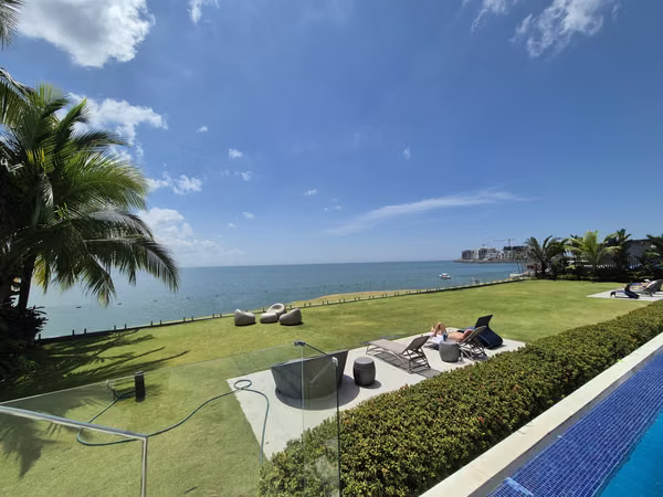 SALE OF APTO IN PACIFIC PUNTA. PH GRAND TOWER