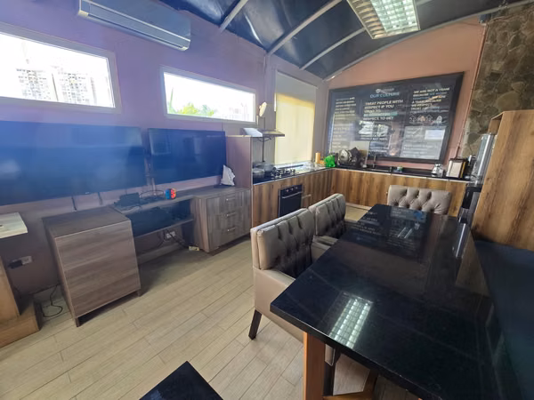 Venta de casa comercial | INVERSION  | Hato Pintado |  D.D