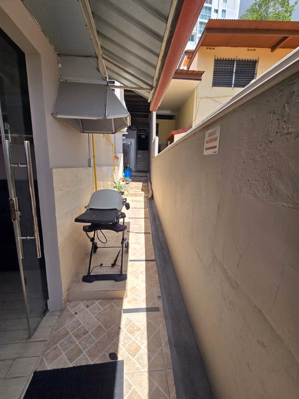 Venta de casa comercial | INVERSION  | Hato Pintado |  D.D