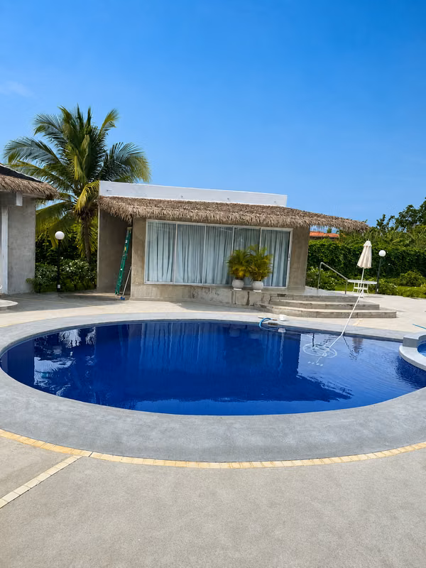 VENTA DE CASA MODERNA DE DOS NIVELES EN CORONADO, CHAME