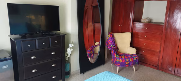Habitación para dama con baño privado