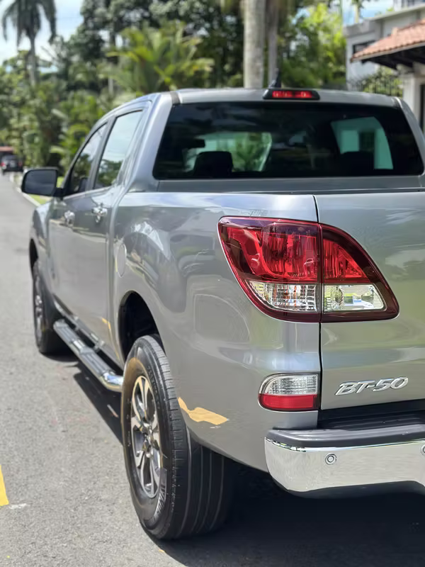 MAZDA BT50 4X4 AUTOMATICO 2020