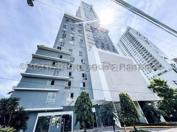 Sale San Francisco Window Tower 26YCG8685