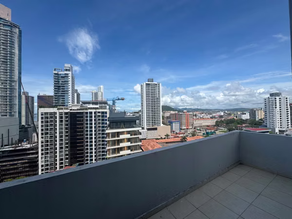 APARTMENT RENTAL IN AVENIDA BALBOA DR
