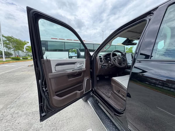 2025 RAM 2500 LARAMIE