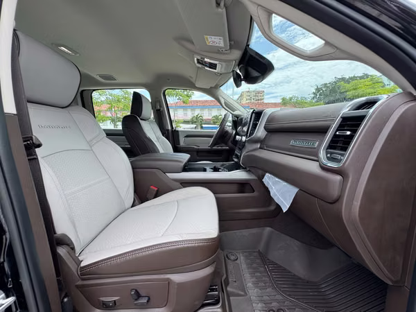 2025 RAM 2500 LARAMIE