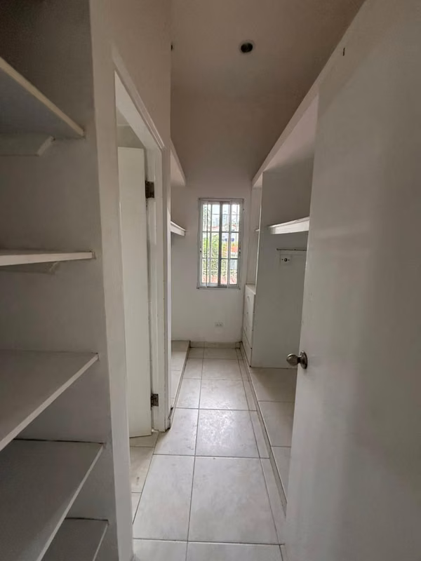 Sale of House in Altos del Golf - Private Complex - 4 Recamares - 7 Autos