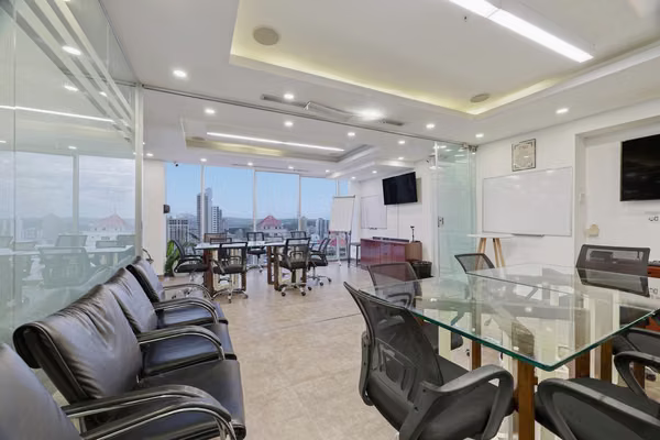 For rent or sale Office in Obarrio, Ave. Samuel Lewis