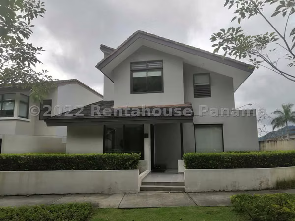 House for Sale in Panama Pacifico YDU