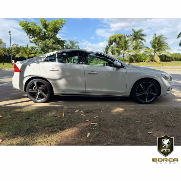 Volvo S60 R-Design 2014 Full Equipado