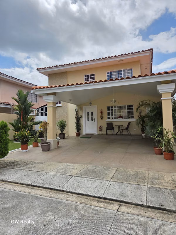 House for sale - Villas del Golf - Villa Tivoli