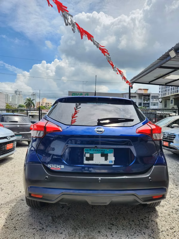 NISSAN KICKS - GARANTIZADO