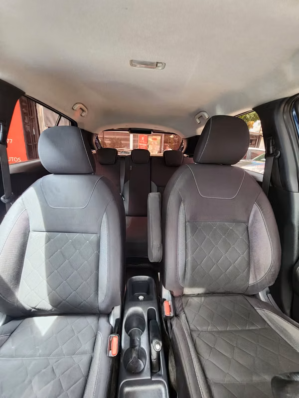 NISSAN KICKS - GARANTIZADO