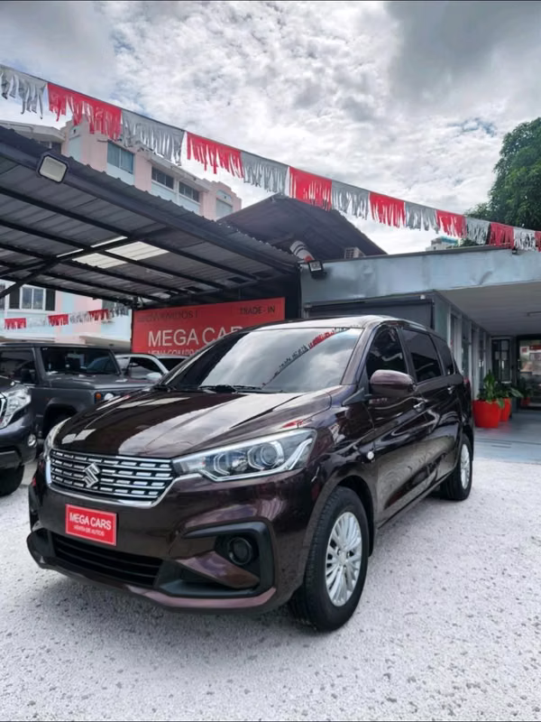SUZUKI ERTIGA - 7 PASAJEROS - FINANCIABLE
