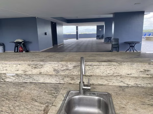 NEWLY RENOVATED APARTMENT RENTAL $550