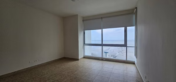 APT AAA 3R3.5B2P WITH SEA VIEW IN PH TITANIUM CDE 550000