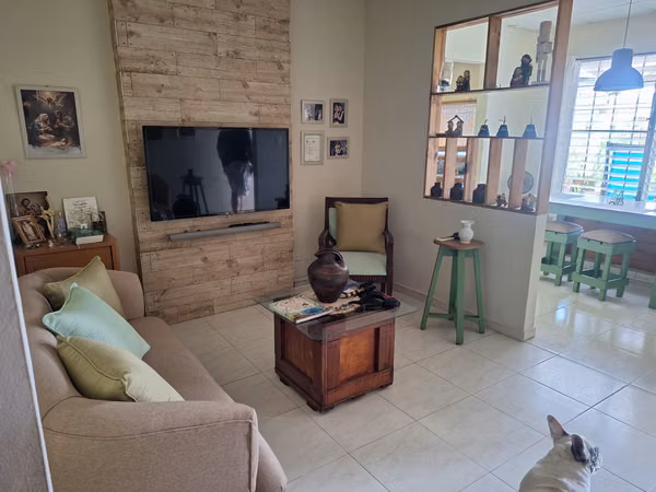 SALE OF HOUSE IN BOSCO...