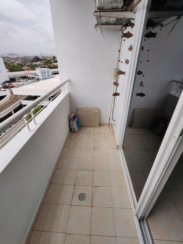 VENDO APARTAMENTO EL MARE 300
