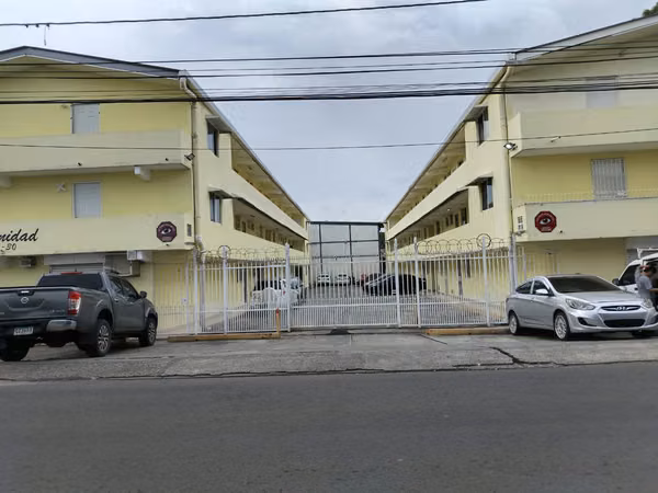 SUITABLE RENT - BUILDING IN MONTSERRAT AND TRINITY