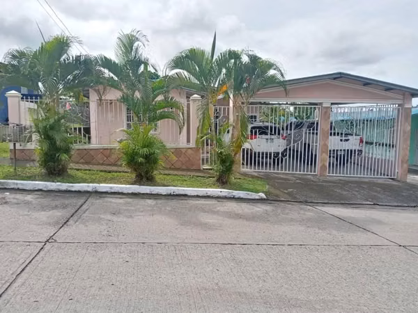 Se vende linda casa en Las cumbres
