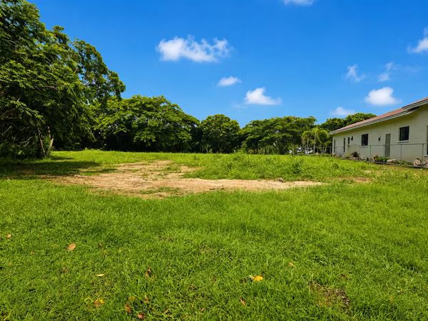Venta de Terreno en Buenaventura, Fairways, 2,085m²