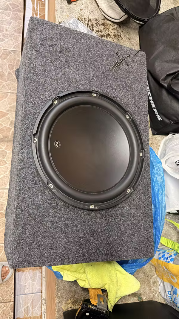 Under JL AUDIO, CASE TEATTER BOCNAS