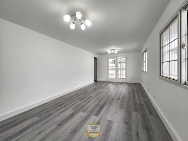 Remodeled House for Rent in Chanis, Parque Lefevre, La Fontana.