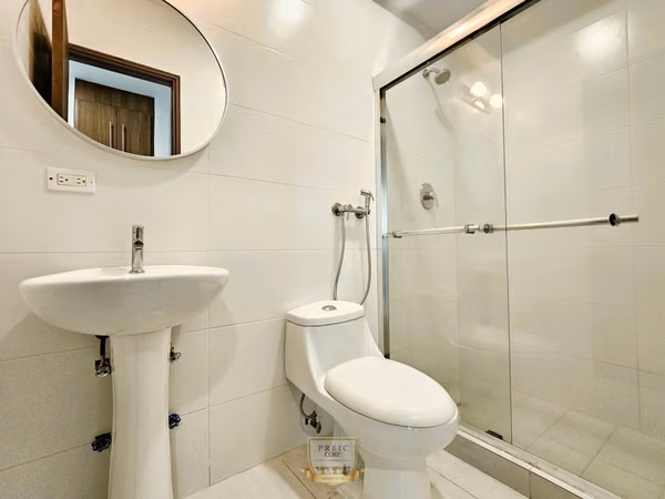 Venta de Apartamento en El Carmen, P.H. Trinity. SD