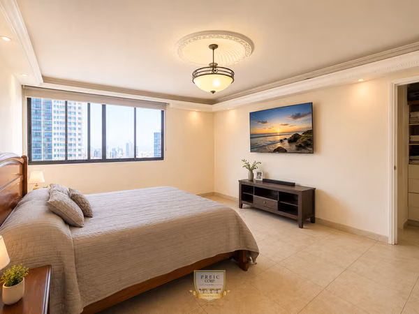 Venta de Apartamento | Penthouse Duplex | P.H. Plaza Real | San Francisco. SD
