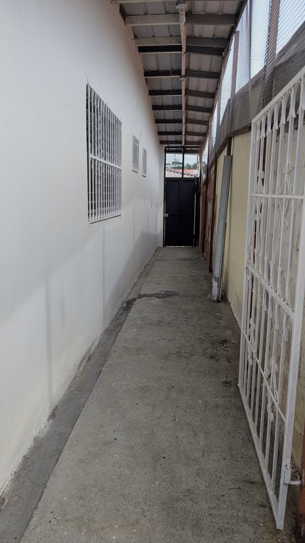 House for Rent in Brisas de Arraiján, near Costa Verde and Future Metro Station – $490