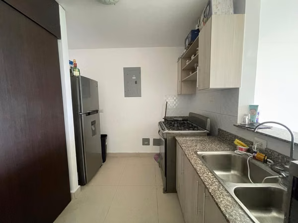 APARTMENT SALE ON SUNDAY DAY