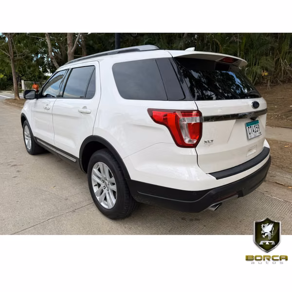 Ford Explorer XLT 2019