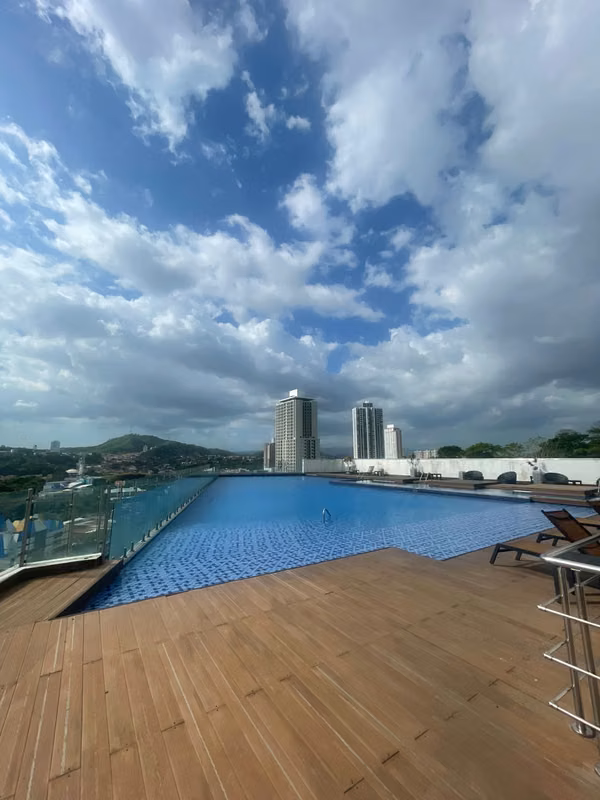 Apartment for sale - PH Sky Point Towers, Tower 100