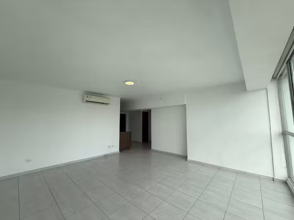 Apartment for sale in El Carmen.