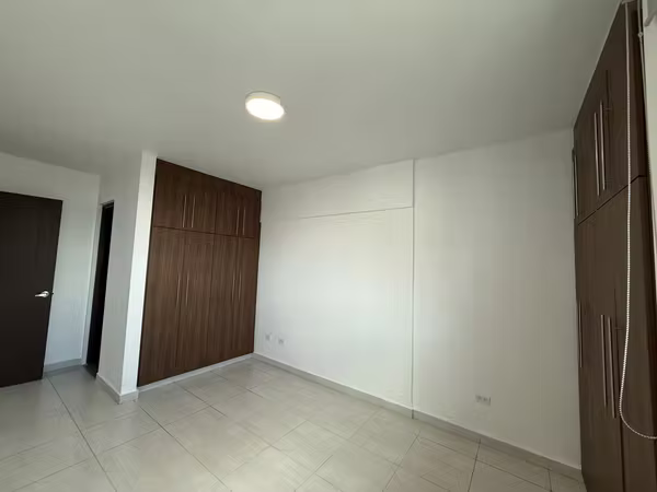 Apartment for sale in El Carmen.