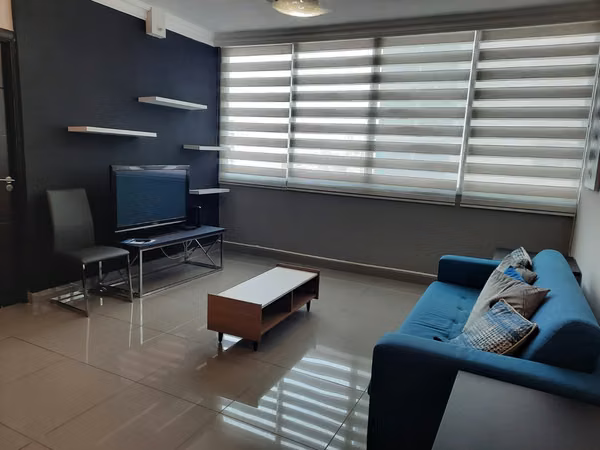 INCOME-PRODUCING APARTMENT WITH TENANT IN PLACE | PH QUARTIER 74 | SAN FRANCISCO