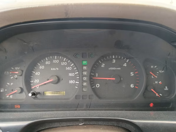 Toyota Land Cruiser 100 VX 2000