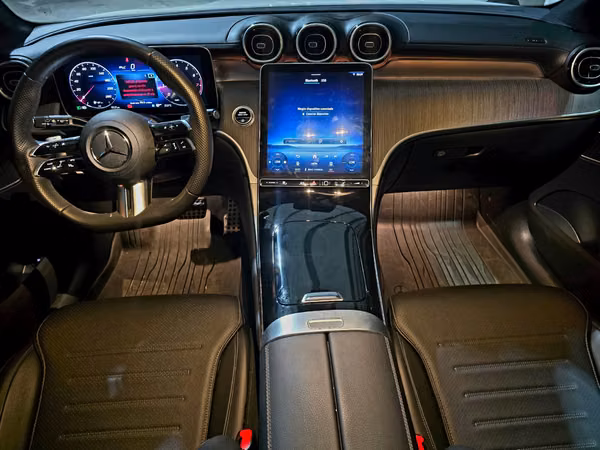 Mercedes-Benz GLC200 Coupe 2023