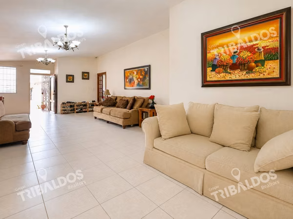 VENTA DE CASA EN BRISAS DEL GOLF