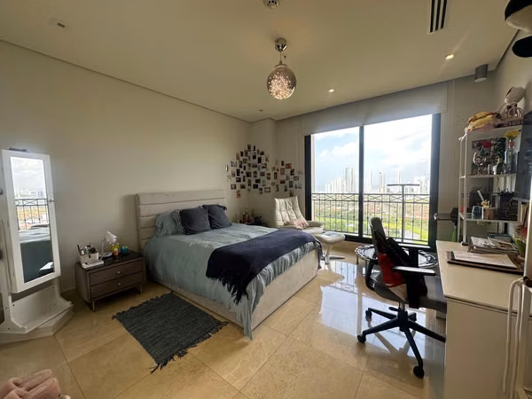 Sale of Penthouse, Ph La Vista Santa Maria