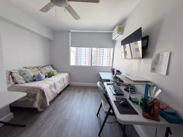 PH 7400 West | 156 m² | 3 BEDROOMS + FAMILY ROOM | 2 PARKING SPACES | $274,000