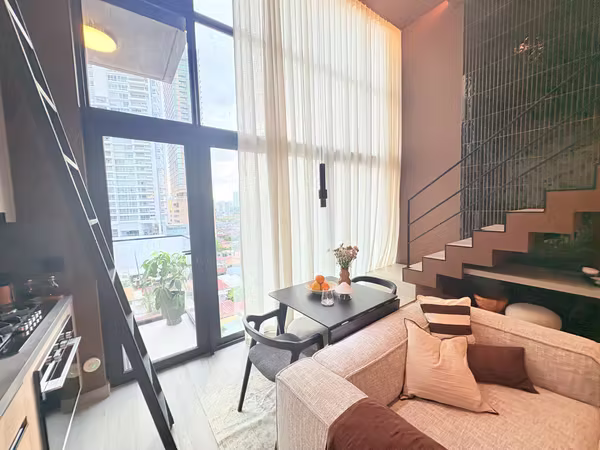 Double-Height LOFT Apartments
