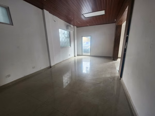 Local para Retail o Showroom!
