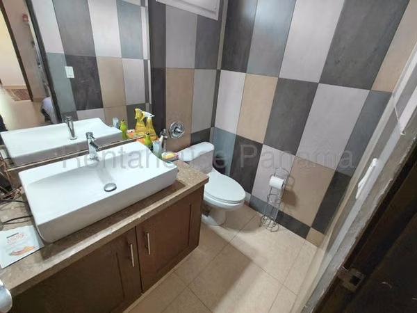 EXCLUSIVE HOUSE SOLD IN TCAN COUNTRY CLUB CDY 26-5187